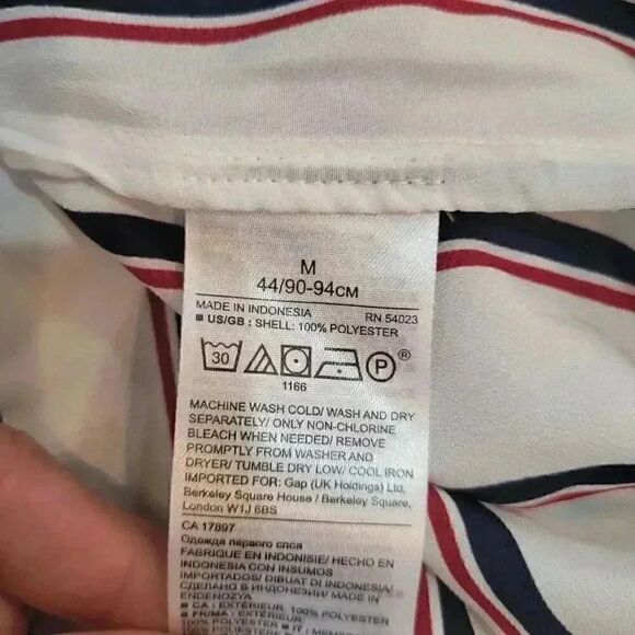 Banana Republic Women's White/Navy/Red Striped Poly Button Down Dillon Shirt - Picture 7 of 10